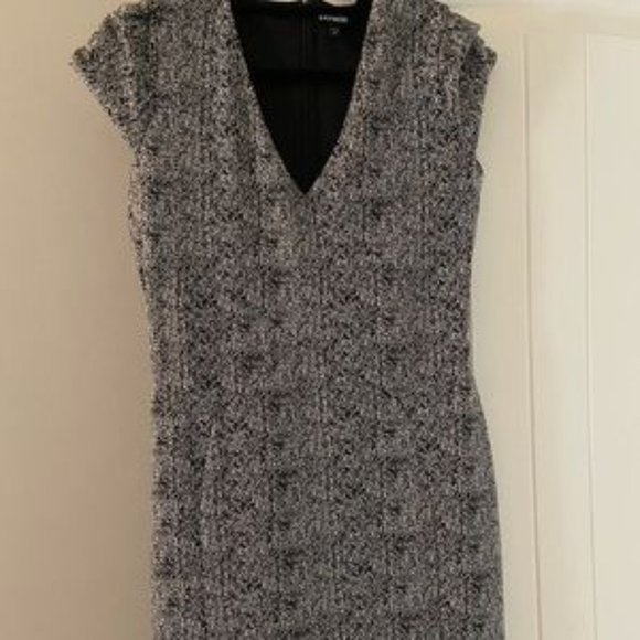 Express - Picture 4 of 7